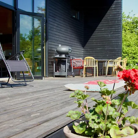 Architect-designed By Isefjord Kirke-Hyllinge